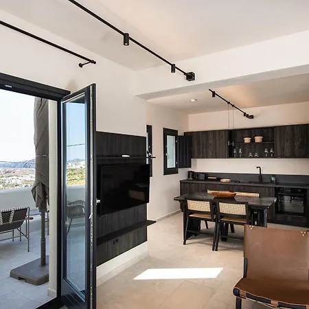 Avento Luxury Aparthotel 3*