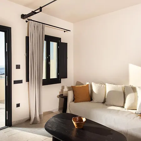 Avento Luxury Aparthotel 3*