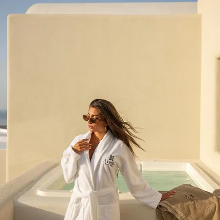 Aparthotel Avento Luxury Santorini Island